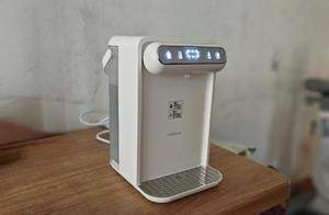 死磕母婴级抗菌，0塑料0胶水管路，宫菱即热饮水机测评