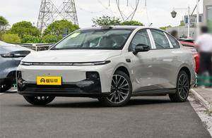 新手必看！零跑B01解析，6.5s破百+激光雷达，续航650km，才8万多