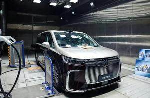 岚图发布岚海智混技术 全品类搭载引领混动革新