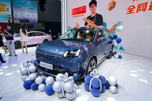 2025成都车展丨预售订单破48000台 新一代智己LS6预售权益再度加码