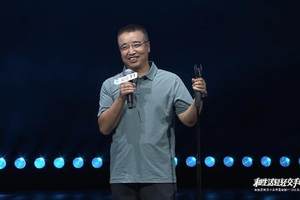 扩展无限可能：奥睿科6合1可扩容立式扩展坞与Mac mini的完美邂逅