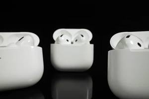 AirPods 4 一脚踩爆牙膏！！！这就是今年九月苹果最佳新品？？？