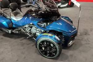 2024 Can Am Spyder F3 T blue