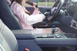 跟我上车 开上大道皮卡，不用紧张！ #江铃大道 #户外 #五一假期 #皮卡