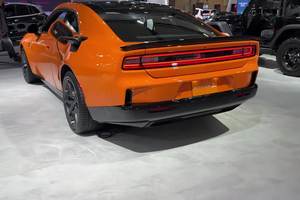 2025款道奇Charger Daytona 深度体验外观和内饰