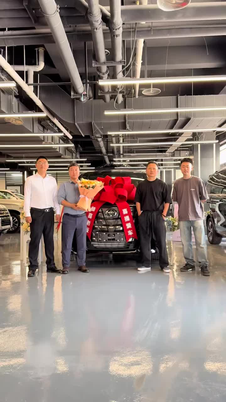 埃尔法黑棕顶配交车 埃尔法黑棕顶配交车#西安高端车 #西安平行进口车 #西安丰田商务车