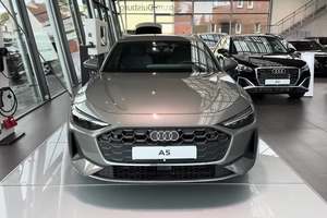 2025款奥迪A5 Avant TFSI 内部和外部细节