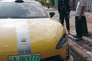 小米SU7 Ultra有没有可能成为一代神车？ 两个月的小米SU7 Ultra要亏多少钱？#小米su7ultra #买车那点事儿 #带你懂车 #国产车值不值得买 @抖音汽车