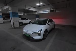 「POV试车」年轻人的第一辆纯电轿车？我看确实行！
