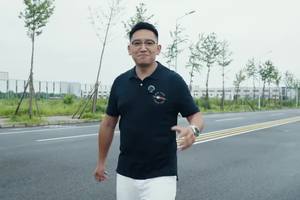 深蓝S09对决问界M8：同为6座家用SUV，谁更懂家庭出行？