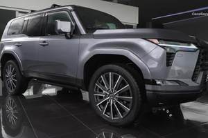 全新雷克萨斯GX550豪华版 沉浸式体验外观和内饰