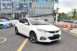 长安逸动XT，两厢运动外观车型，15年1.6自动