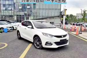 长安逸动XT，两厢运动外观车型，15年1.6自动，一手11.7万公里，检测报告齐全，0出险
