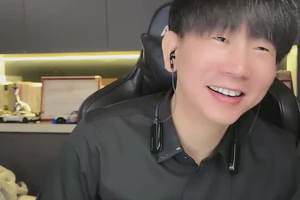 老师相亲遭遇破防，要买奥迪A4L