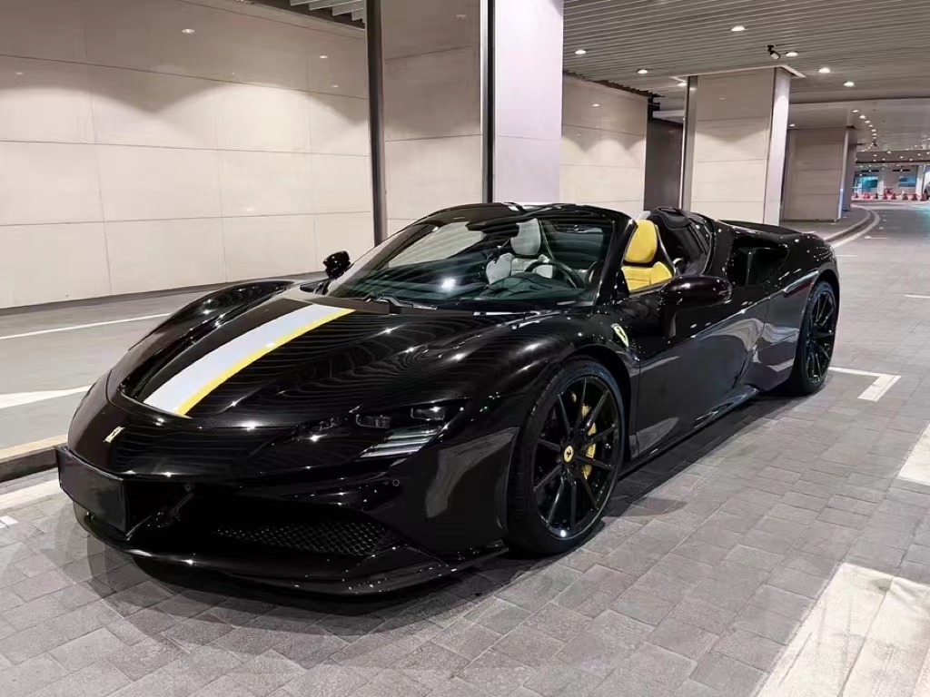 行走的皇宫劳斯莱斯幻影飞行家敞篷