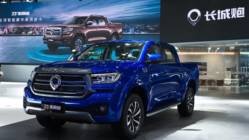 2023款龙弹2568万元正式上市长城炮超强皮卡阵容惊艳重庆人