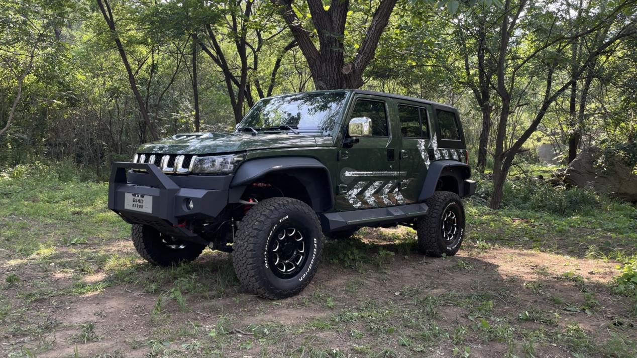 2024款bj40雨林穿越版多项升级可野可城原厂重改放心开