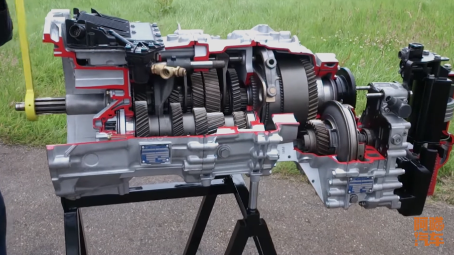 同样是采埃孚变速箱为何装在国产车上就拉垮了说出来气死人