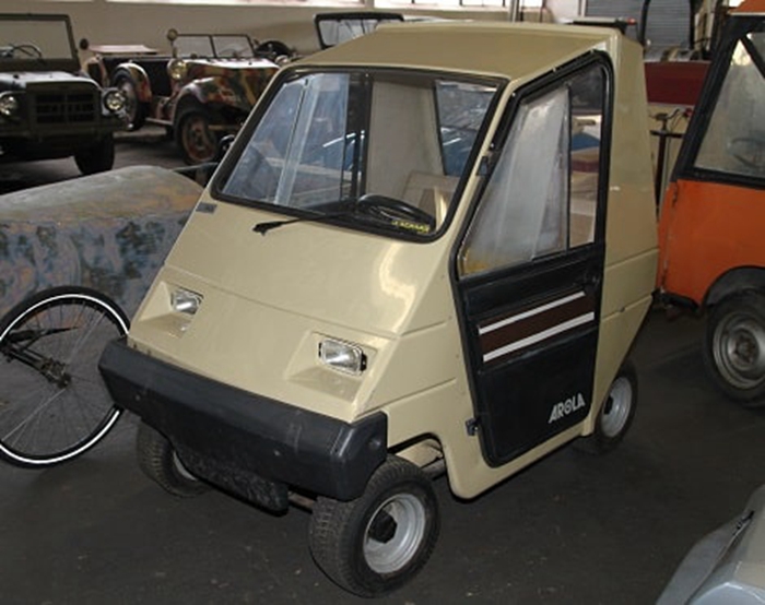 无需驾照即可上路,法国版老头乐-arola 14/15-车市号