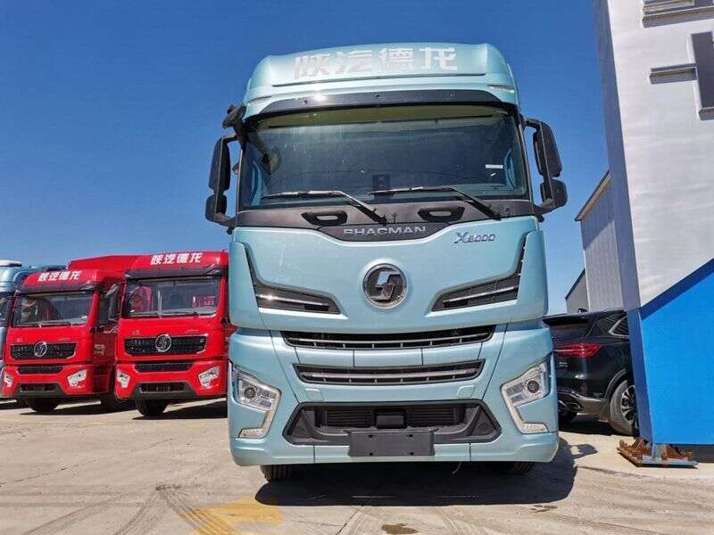 全新定义高端重卡陕汽德龙x6000610amt牵引车