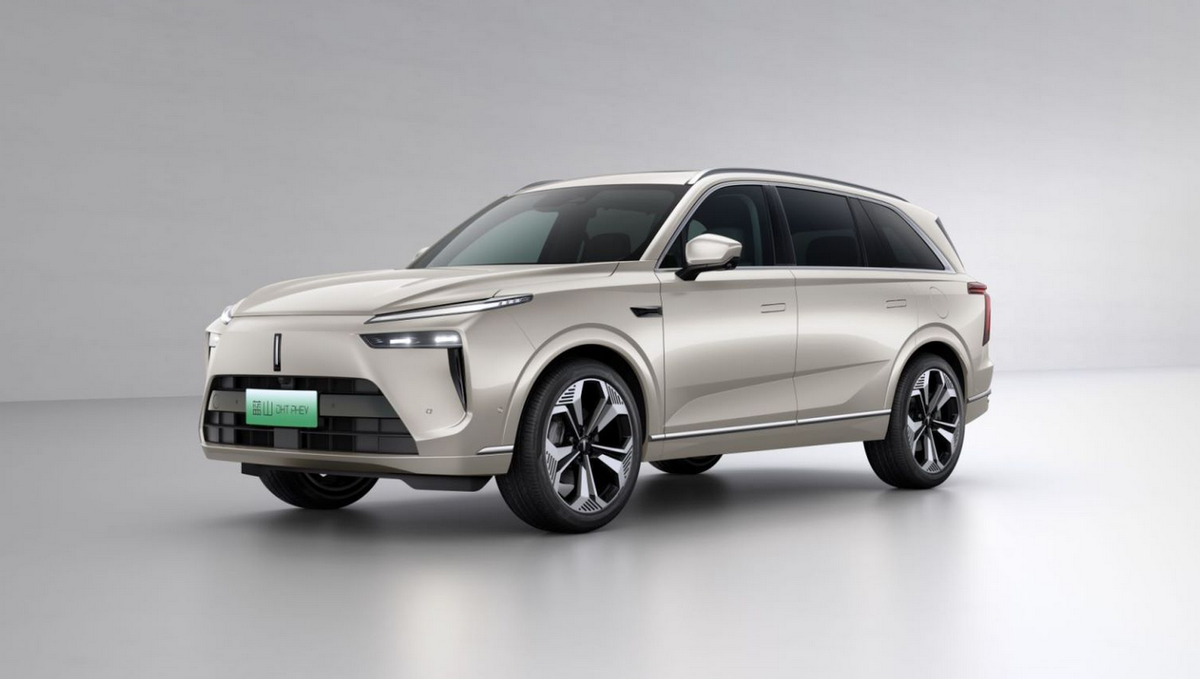 首款搭载VLA大六座插混SUV 魏牌全新蓝山智能进阶版上市