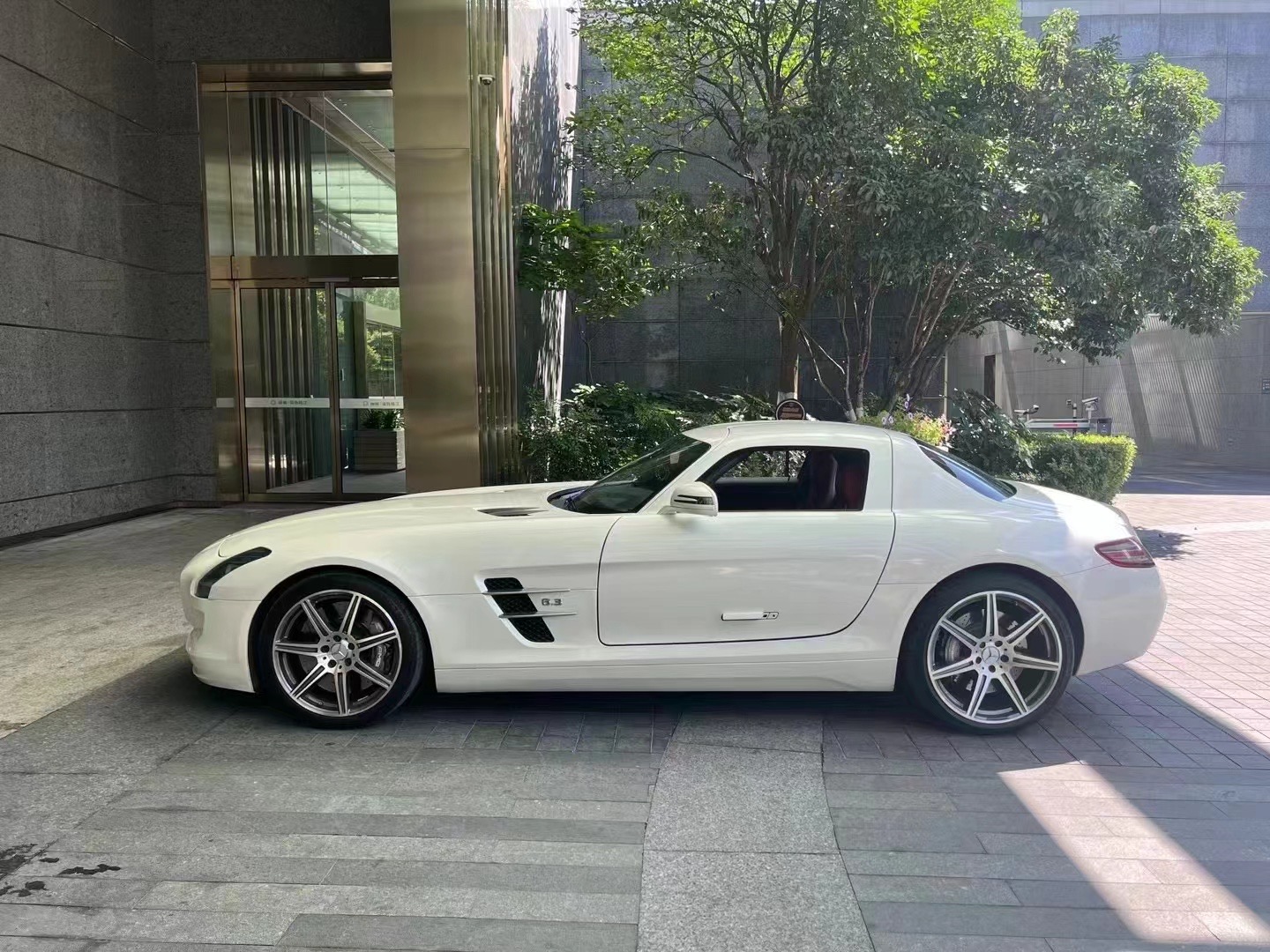经典鸥翼门,不可复制的奔驰sls amg