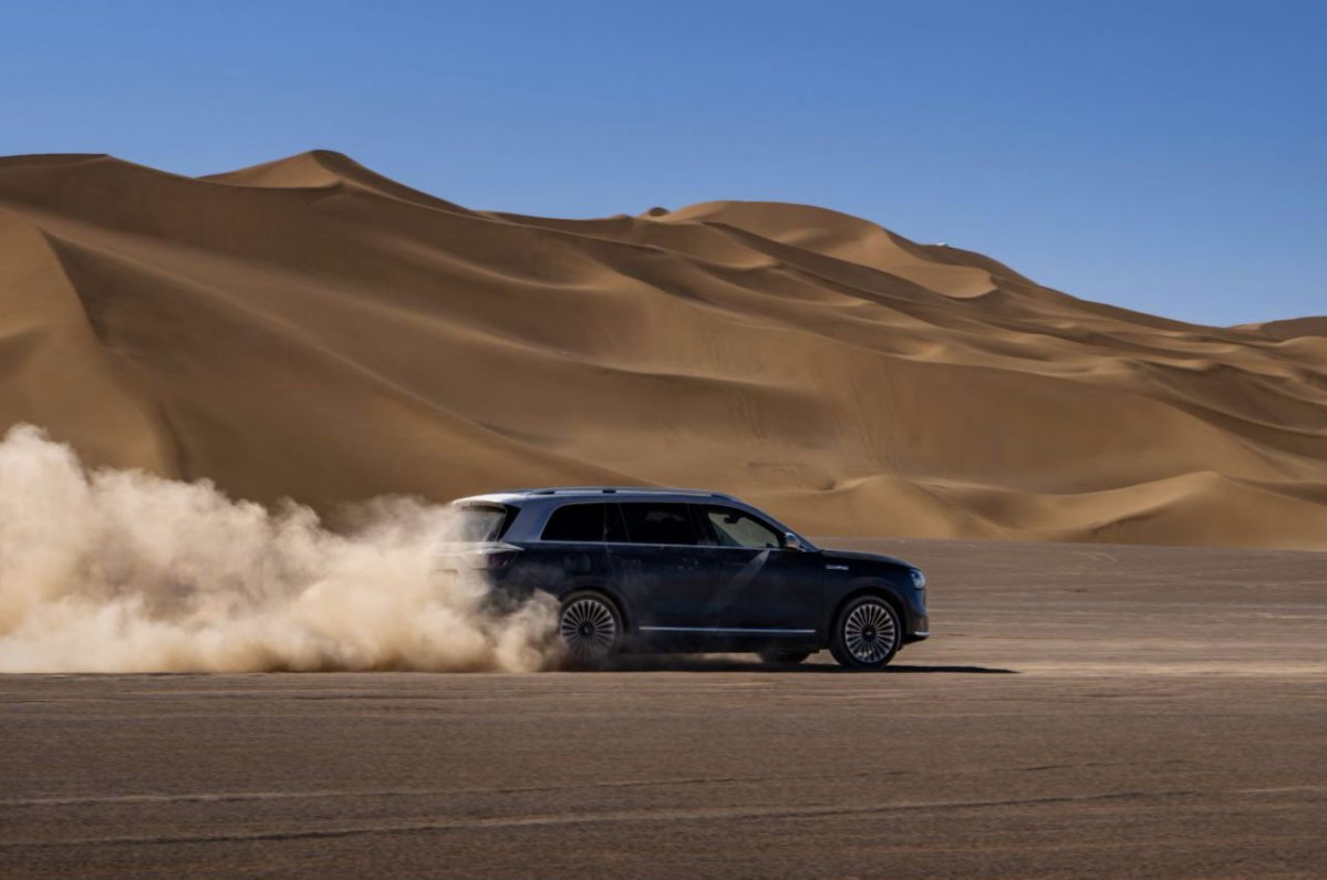 问界智驾欧洲行 1.5万公里穿越 横跨欧亚大陆挑战_问界