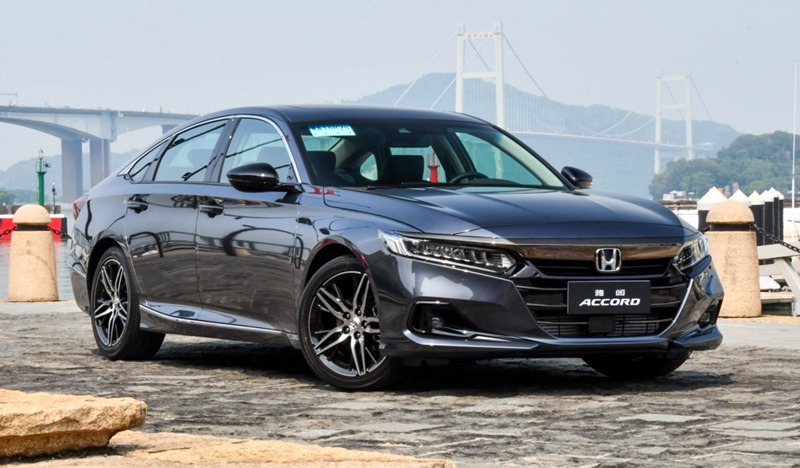 开年首月b级轿车帕萨特势头猛凯美瑞略逊迈腾君威月销过万