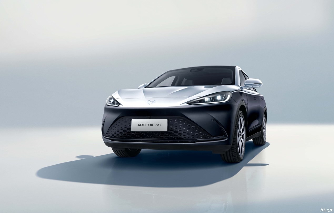 感受豪华极狐阿尔法s山川版官图发布