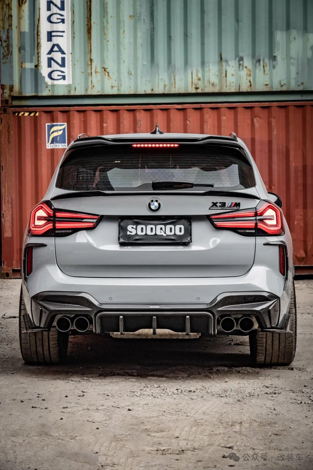 换上碳纤维外观套件的宝马x3msuv也能变得凶狠霸气