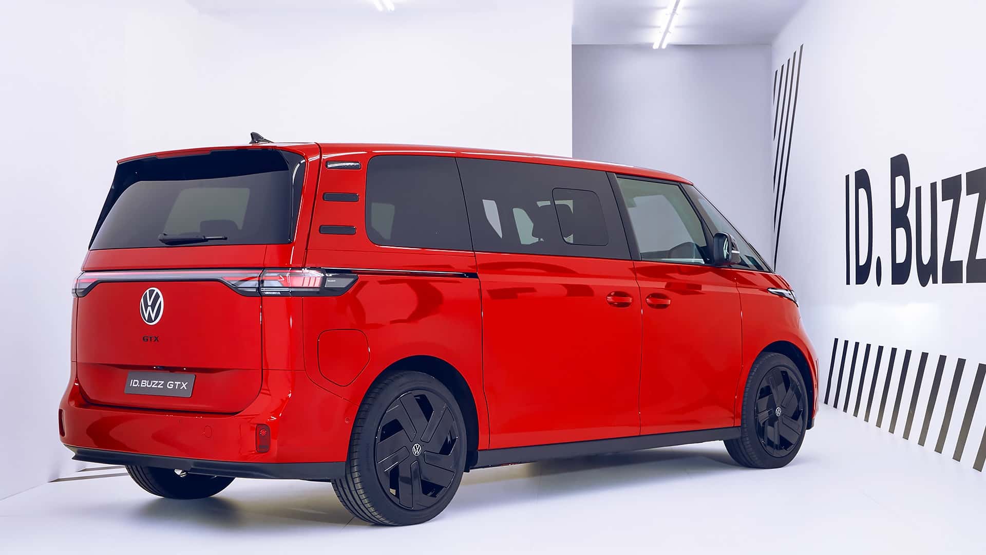 性能面包车六秒半破百大众idbuzzgtx发布