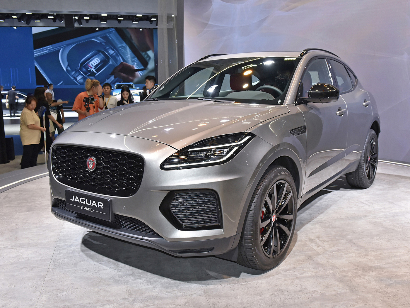 捷豹e-pace大幅优惠,顶配249马力配9at不到19万-车市号