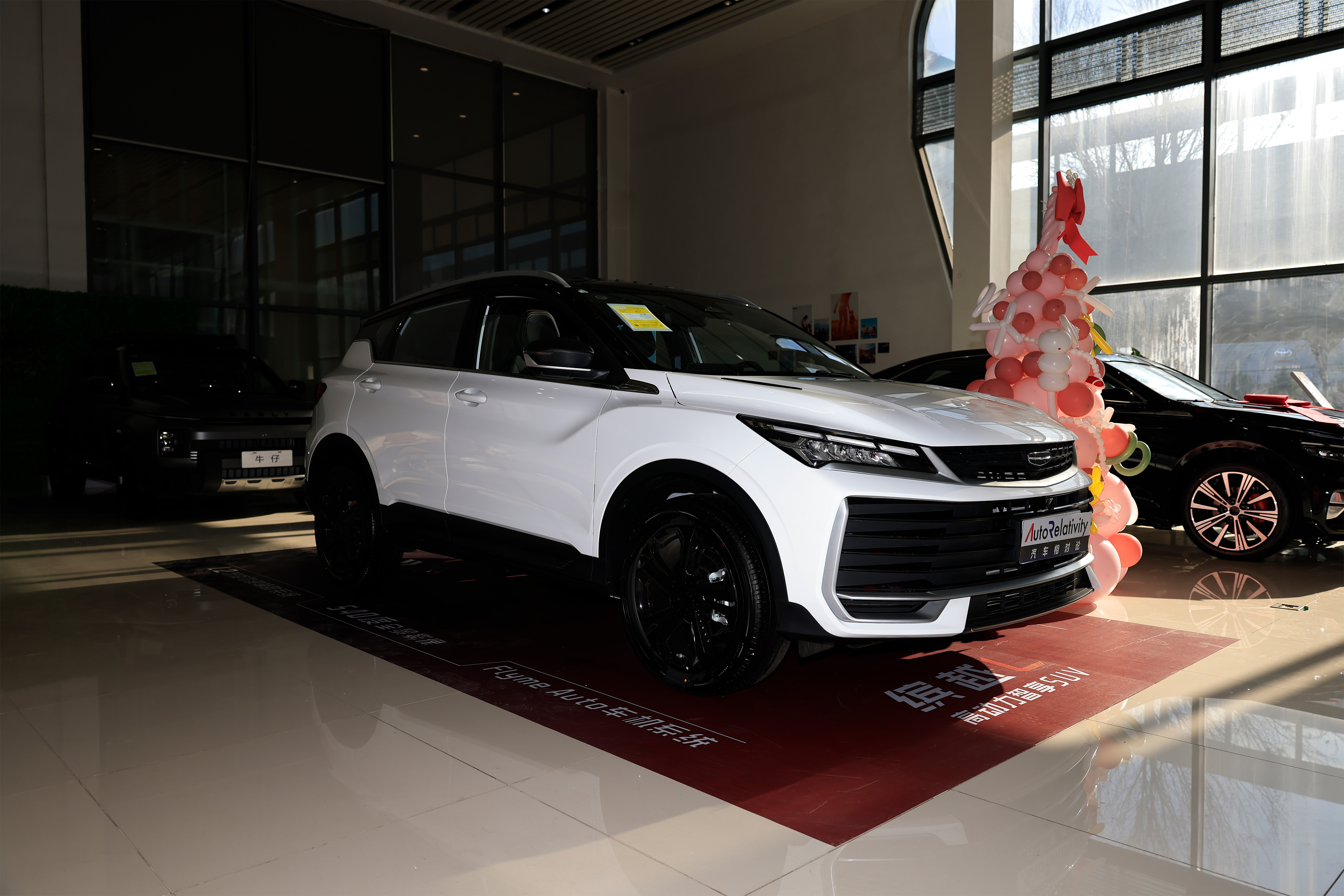 吉利缤越L：不到十万更智能的燃油SUV 比A0级纯电车更具性价比？