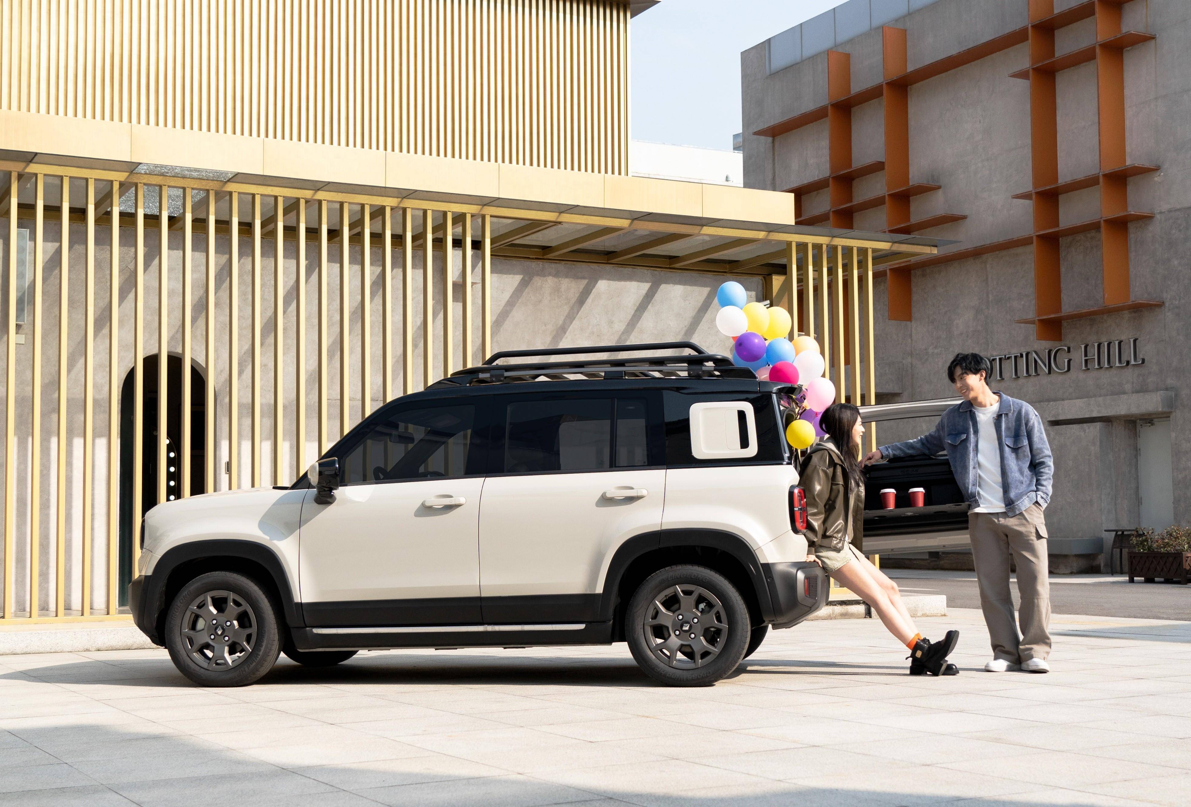 10万级方盒子硬派SUV！吉利牛仔对比宝骏悦也PLUS，谁能胜出？