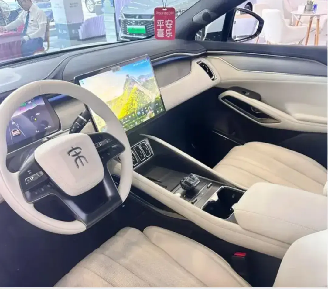 技术革新引领潮流 比亚迪宋L EV
