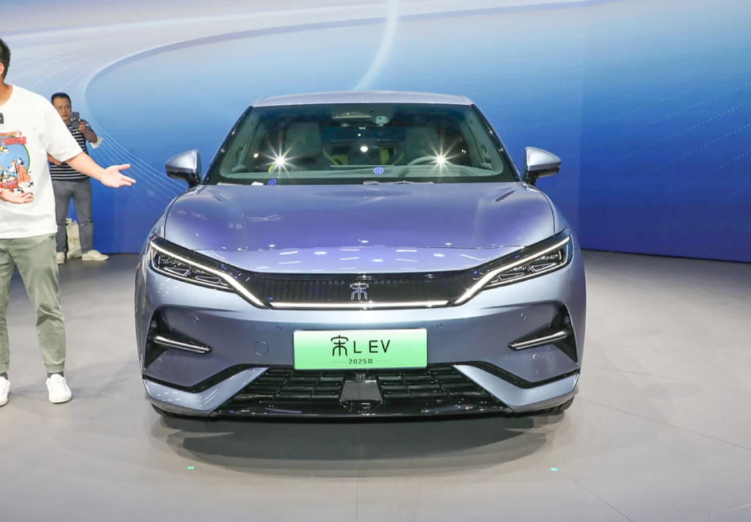 技术革新引领潮流 比亚迪宋L EV
