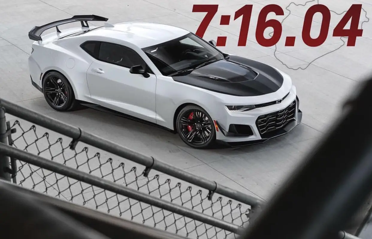 Mustang GTD加入纽北“6分俱乐部”，已能吃到911 GT3 RS尾气？