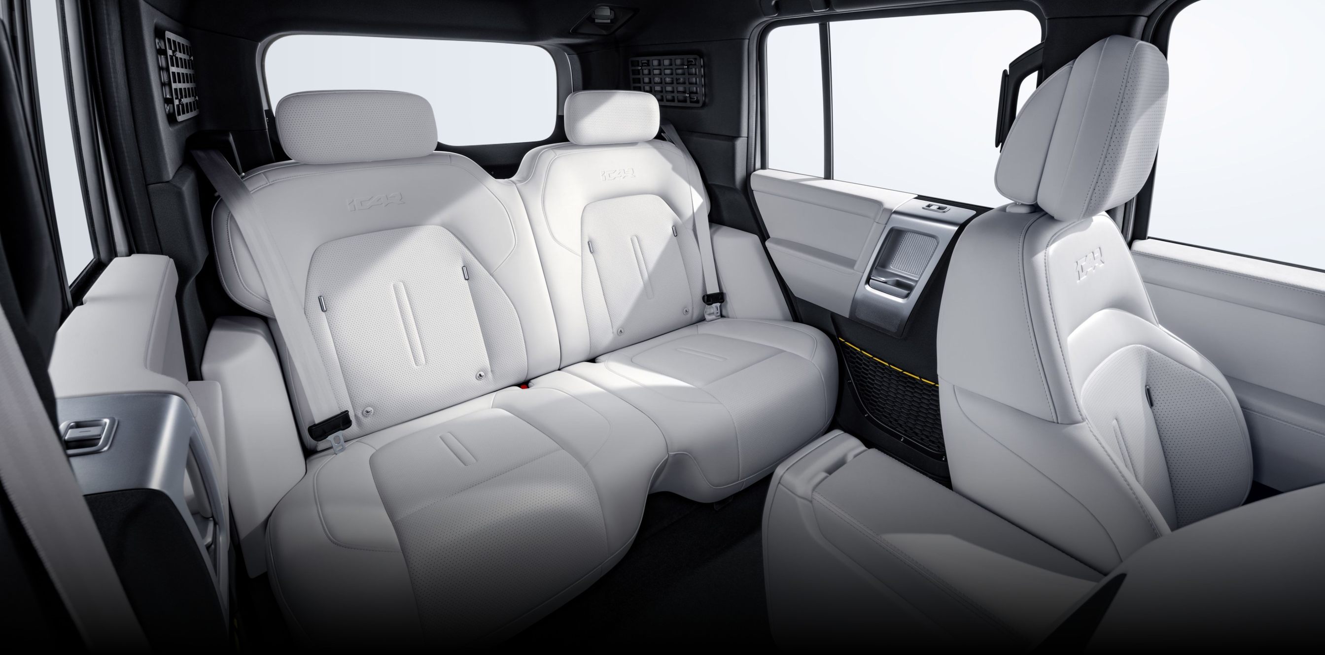 iCAR V23上市：能否直道超车？