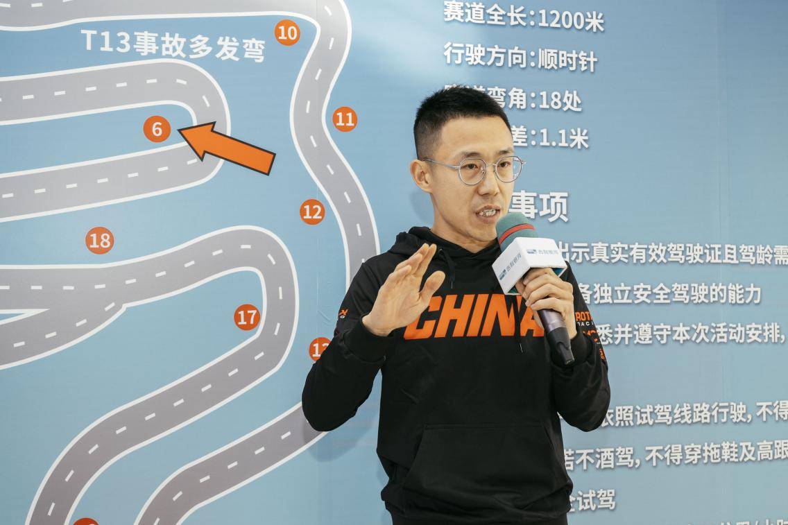 吉利银河E5对比试驾品鉴会天津站落幕