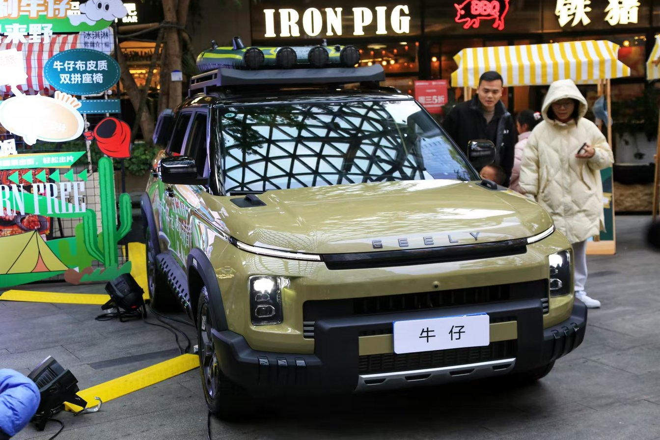 吉利牛仔成都上市：颜值出众，年轻人买得起的轻越野SUV