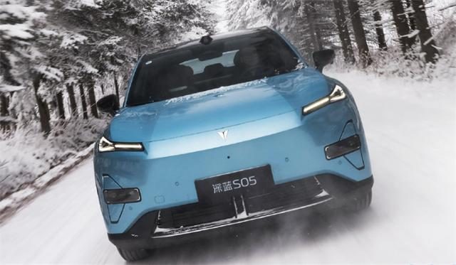 12万级纯电SUV，深蓝S05为何能异军突起？
