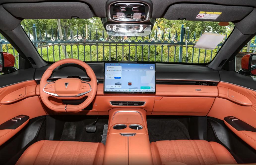 20万以内可油可电SUV，深蓝S07和比亚迪宋PLUS谁更适合冬季用车？