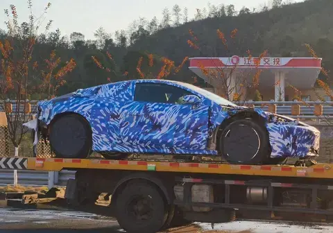 【E汽车】比亚迪全新跑车路试谍照曝光