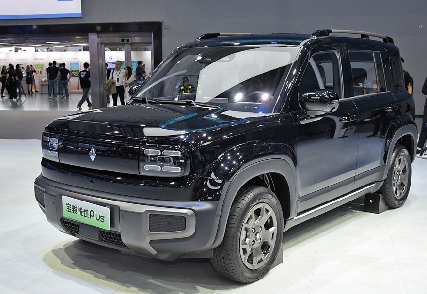 10万级方盒子对决：奇瑞iCAR V23对比宝骏悦也Plus