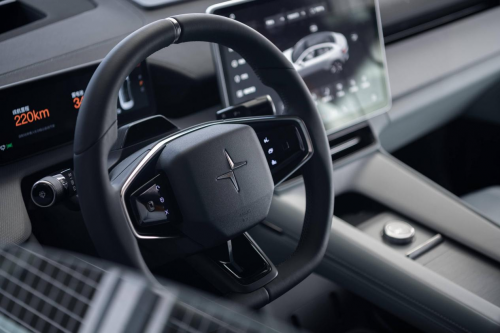 极星Polestar 4：续航与性能双重加持，超越同级车型！