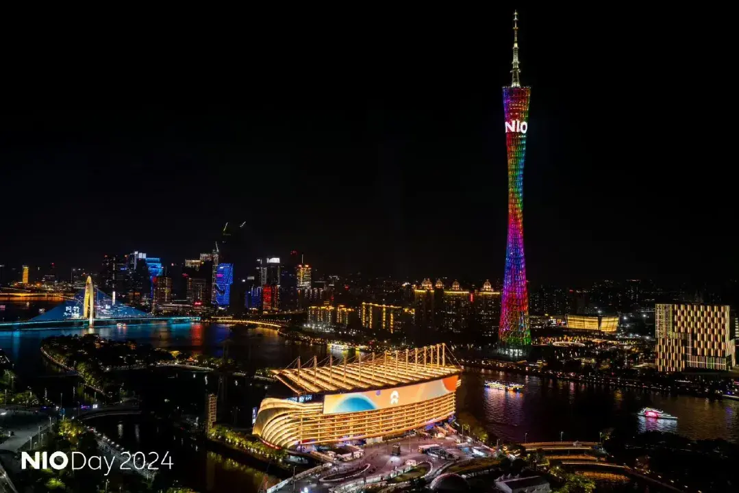NIO Day引起全网争议，但问题并非迈巴赫的摇摆和萤火虫的造型