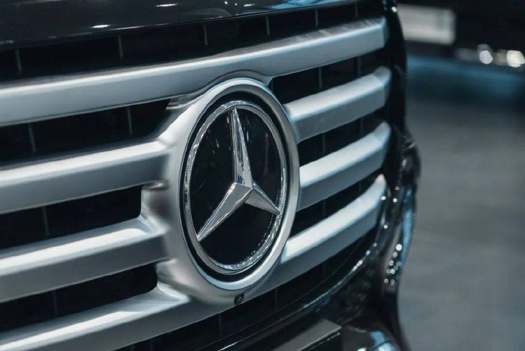 什么样的成都有钱人，会在2024年买一台奔驰GLS SUV？
