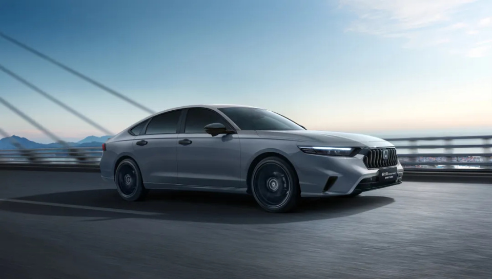 搭载最新Honda SENSING 360+ 2025款英仕派燃油版上市