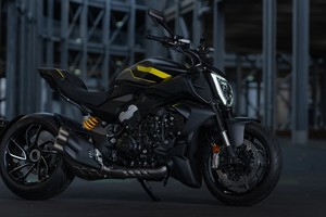 浑身肌肉的霸气黑马，2025杜卡迪Diavel V4