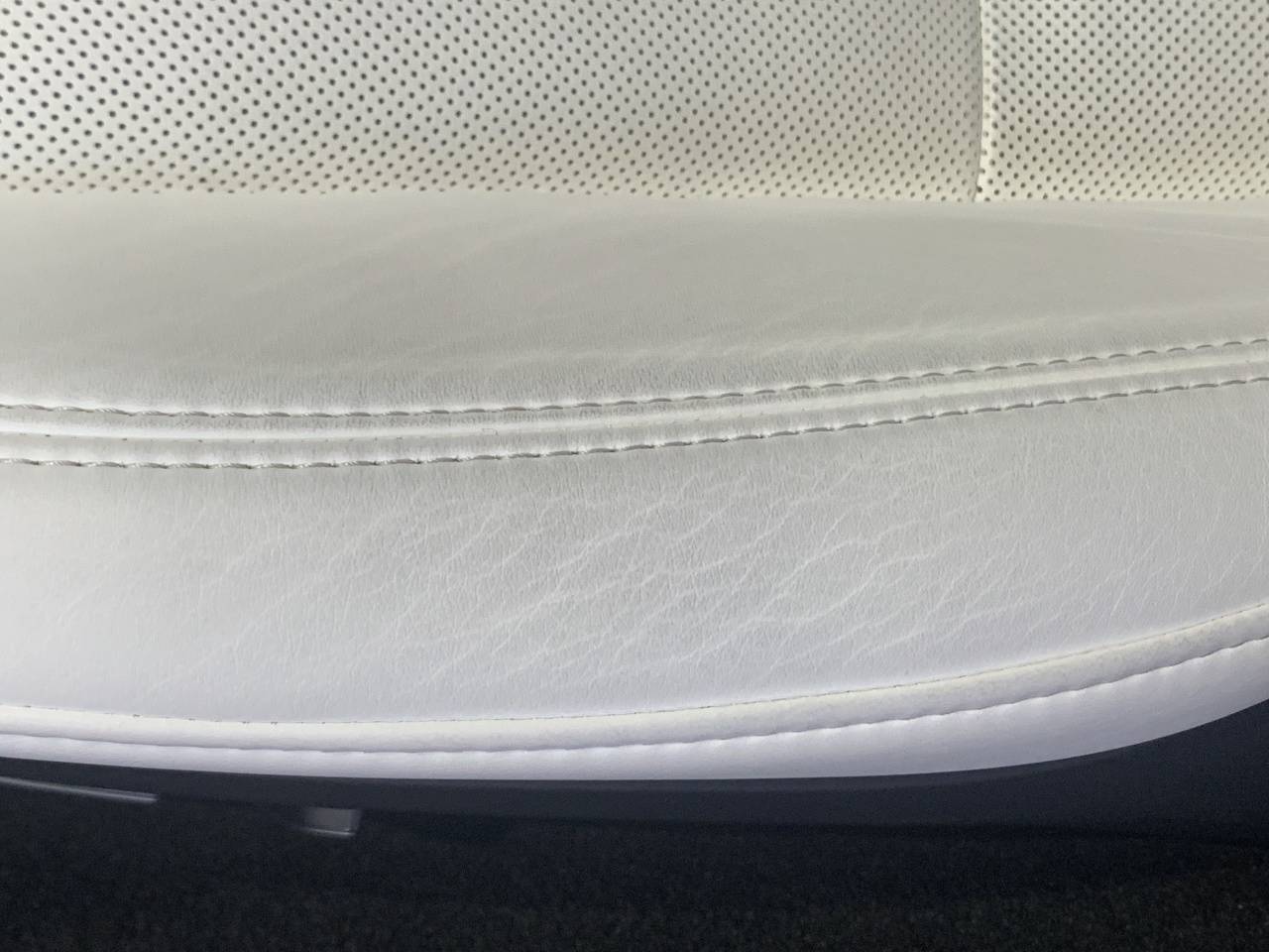 汽车座椅极限使用后会怎样？看看小米/鸿蒙智行/理想/蔚来的表现
